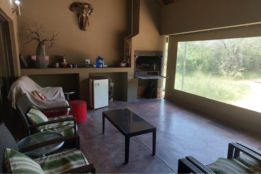 5 Bedroom Property for Sale in Shona Langa Limpopo