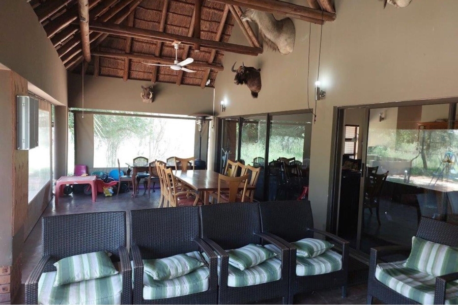 5 Bedroom Property for Sale in Shona Langa Limpopo
