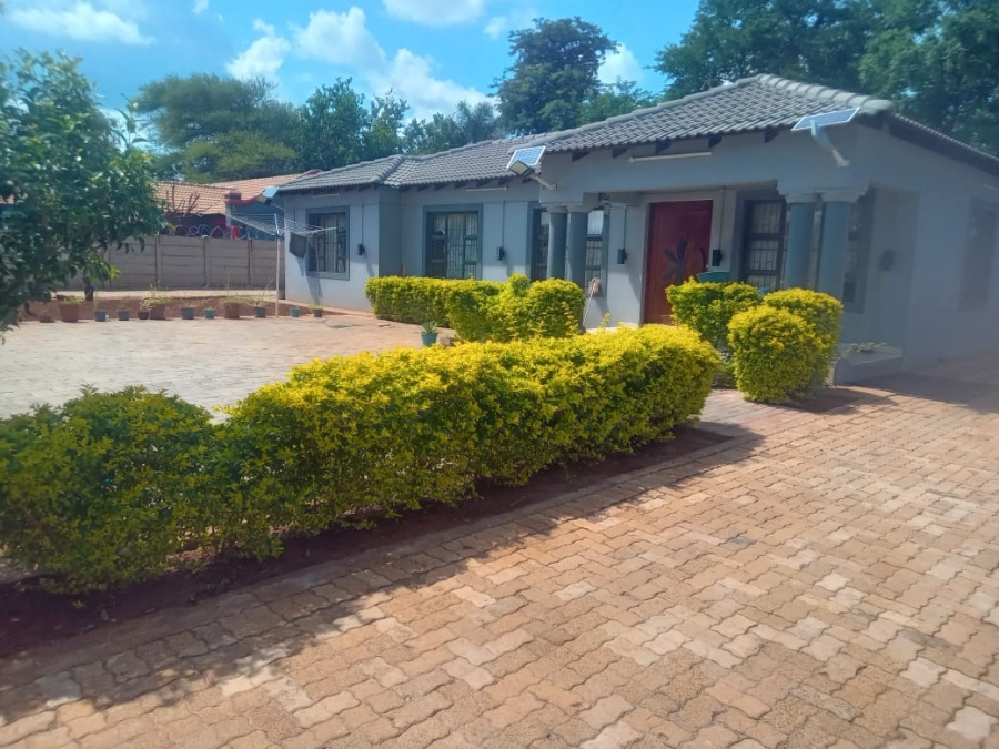 3 Bedroom Property for Sale in Northam Limpopo