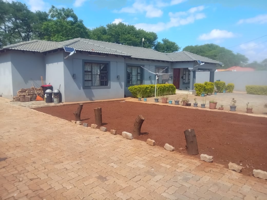 3 Bedroom Property for Sale in Northam Limpopo