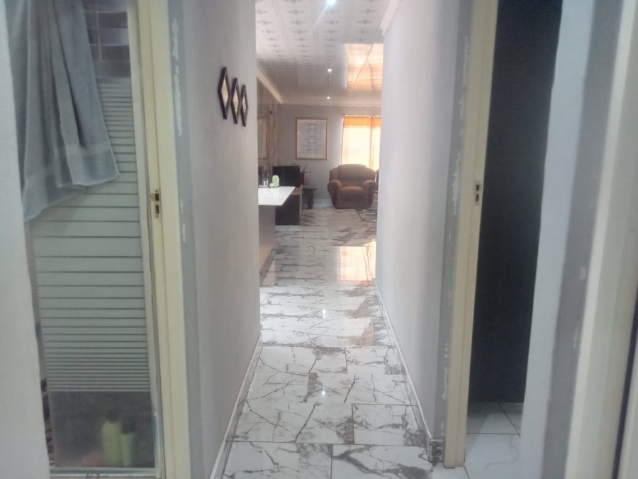 3 Bedroom Property for Sale in Northam Limpopo