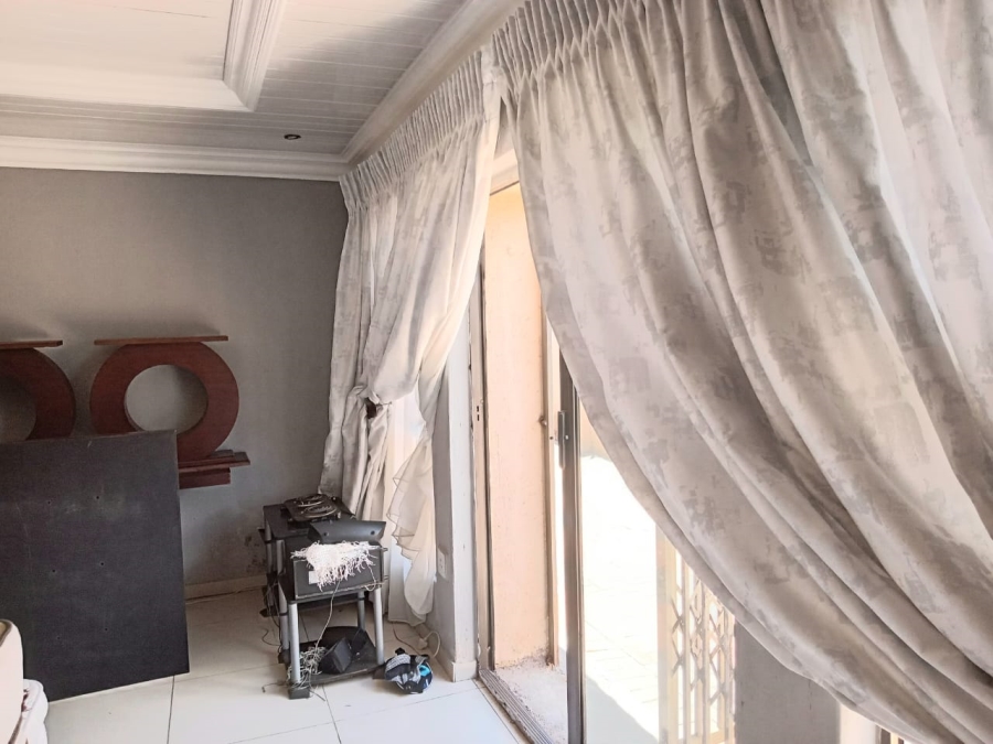 3 Bedroom Property for Sale in Mahlako-A-Phahla Gardens Limpopo