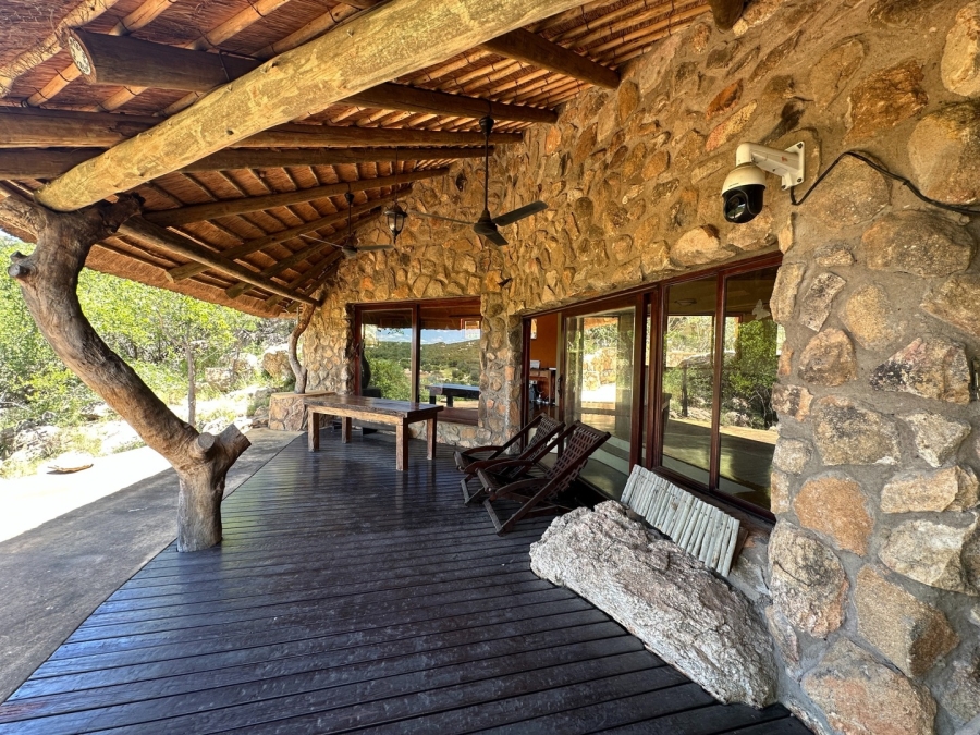 2 Bedroom Property for Sale in Lissataba Private Nature Reserve Limpopo