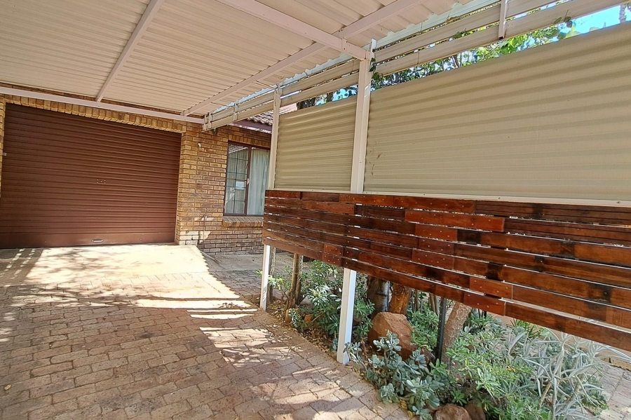 3 Bedroom Property for Sale in Leeupoort Limpopo