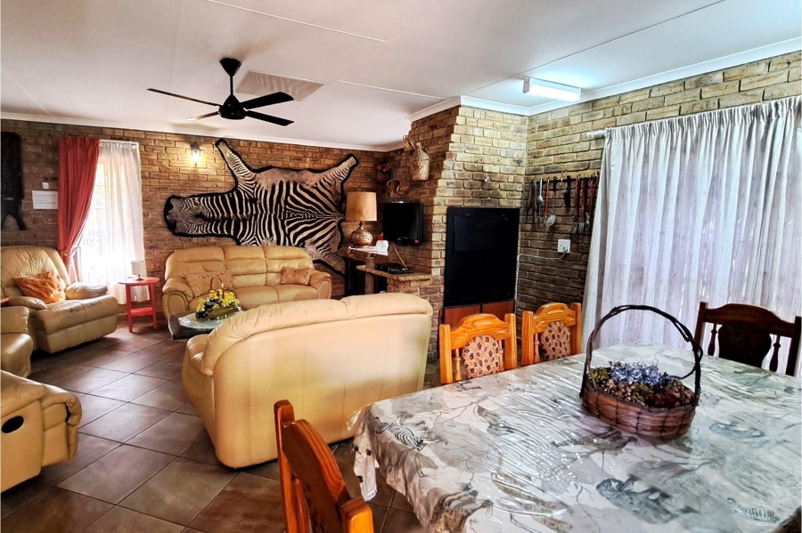 3 Bedroom Property for Sale in Leeupoort Limpopo