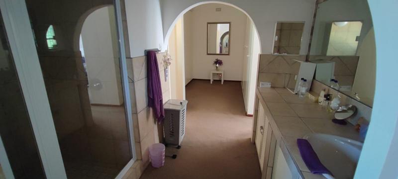 5 Bedroom Property for Sale in Agatha Park Limpopo