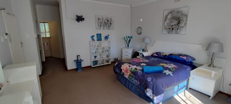 5 Bedroom Property for Sale in Agatha Park Limpopo