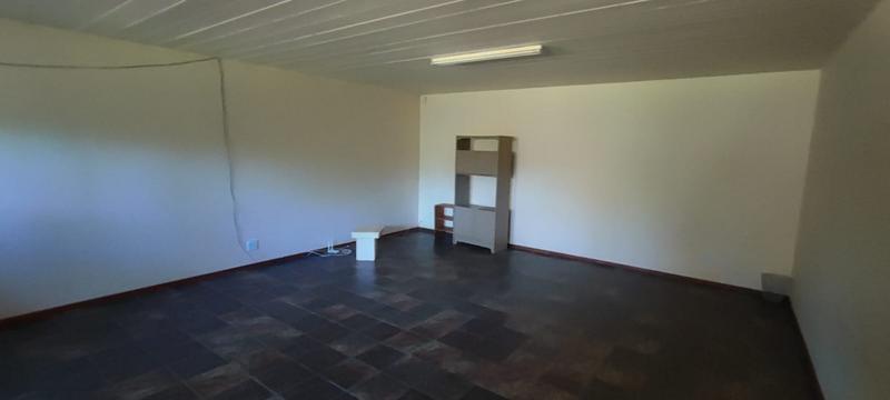 5 Bedroom Property for Sale in Agatha Park Limpopo