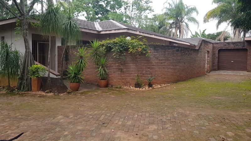 6 Bedroom Property for Sale in Sentra Park Limpopo