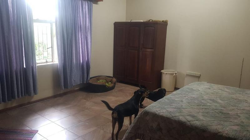 6 Bedroom Property for Sale in Sentra Park Limpopo