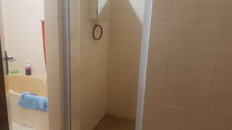 6 Bedroom Property for Sale in Sentra Park Limpopo