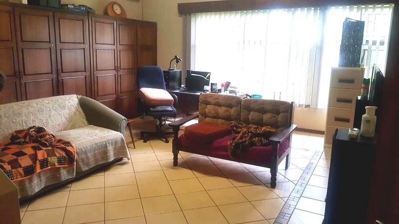 6 Bedroom Property for Sale in Sentra Park Limpopo