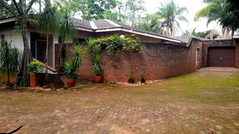 6 Bedroom Property for Sale in Sentra Park Limpopo