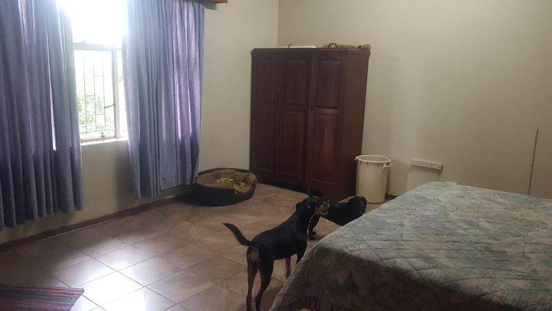 6 Bedroom Property for Sale in Sentra Park Limpopo