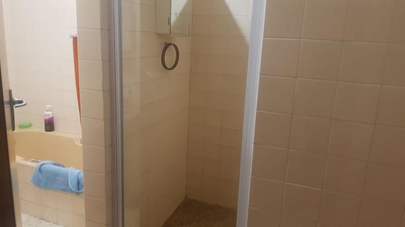 6 Bedroom Property for Sale in Sentra Park Limpopo