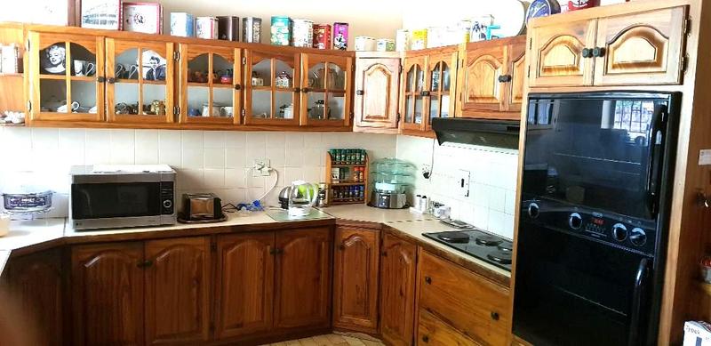 6 Bedroom Property for Sale in Sentra Park Limpopo