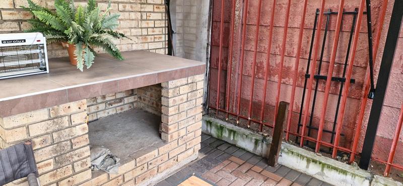 2 Bedroom Property for Sale in Modimolle Limpopo