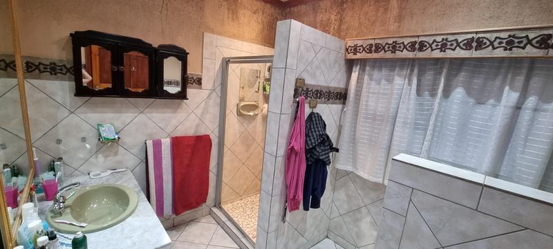 5 Bedroom Property for Sale in Sterpark Limpopo