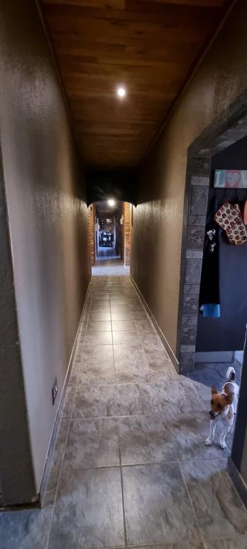 5 Bedroom Property for Sale in Sterpark Limpopo