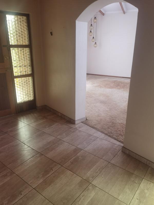 5 Bedroom Property for Sale in Chroompark Limpopo