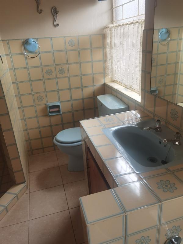 5 Bedroom Property for Sale in Chroompark Limpopo
