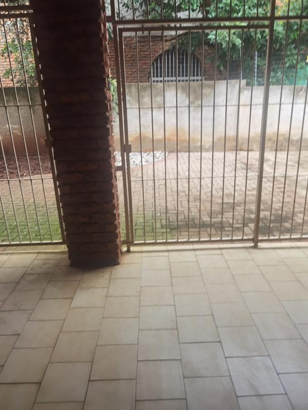 5 Bedroom Property for Sale in Chroompark Limpopo