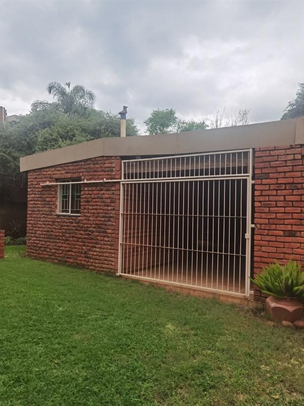 5 Bedroom Property for Sale in Chroompark Limpopo