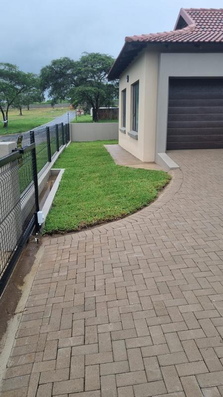 3 Bedroom Property for Sale in Fauna Park Limpopo