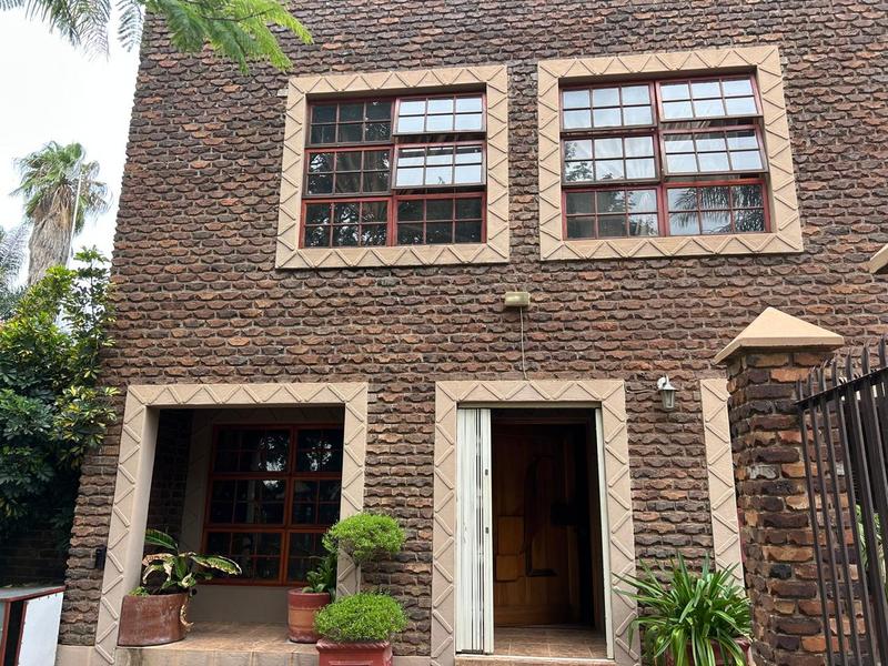 6 Bedroom Property for Sale in Fauna Park Limpopo