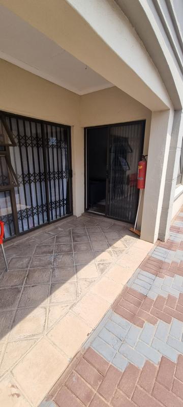 1 Bedroom Property for Sale in Polokwane Central Limpopo