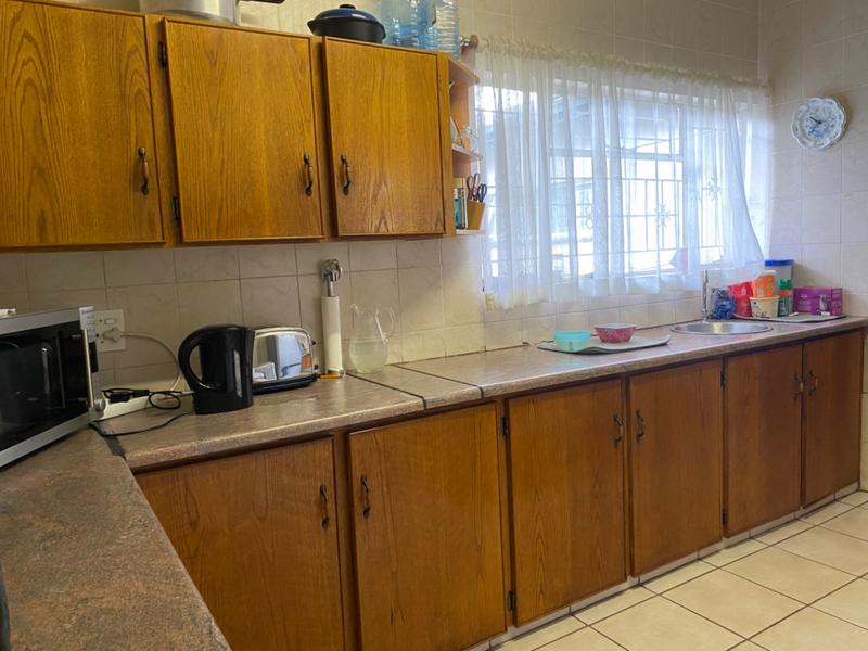 6 Bedroom Property for Sale in Kameeldoringpark Limpopo