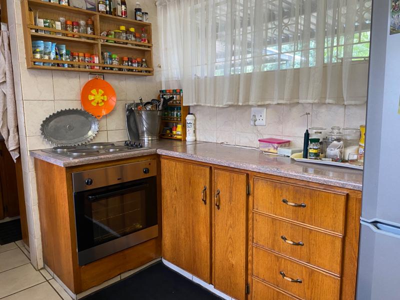 6 Bedroom Property for Sale in Kameeldoringpark Limpopo