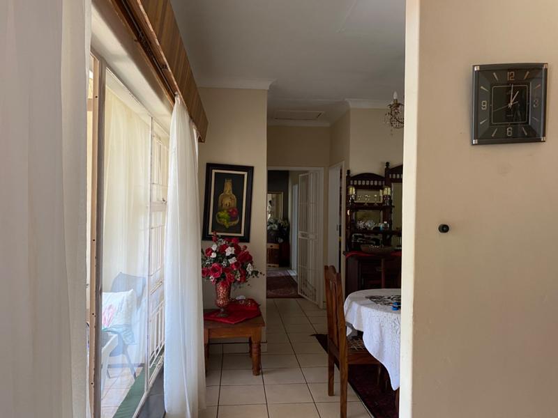6 Bedroom Property for Sale in Kameeldoringpark Limpopo