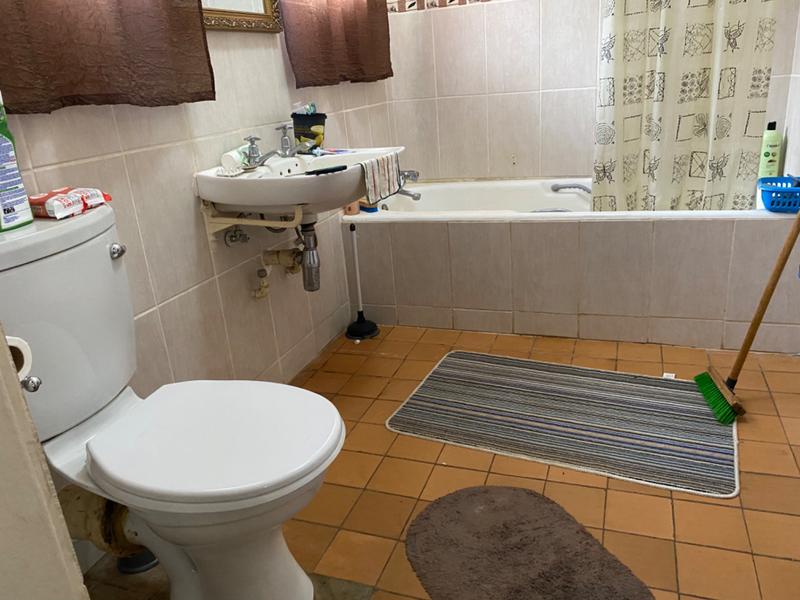 6 Bedroom Property for Sale in Kameeldoringpark Limpopo