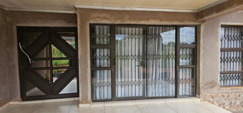 3 Bedroom Property for Sale in Muledane Limpopo
