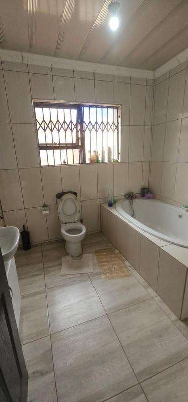 3 Bedroom Property for Sale in Muledane Limpopo