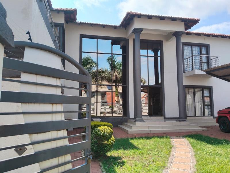 6 Bedroom Property for Sale in Waterberry Country Estate Limpopo