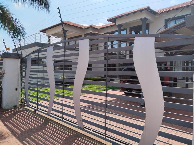 6 Bedroom Property for Sale in Waterberry Country Estate Limpopo