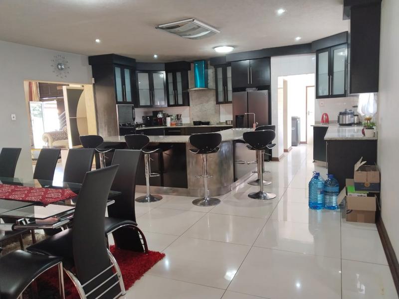 6 Bedroom Property for Sale in Waterberry Country Estate Limpopo