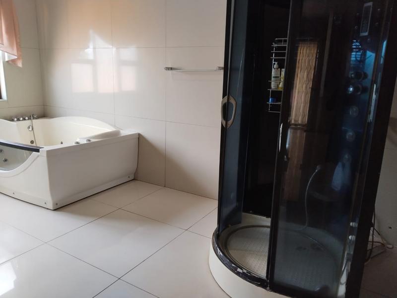6 Bedroom Property for Sale in Waterberry Country Estate Limpopo