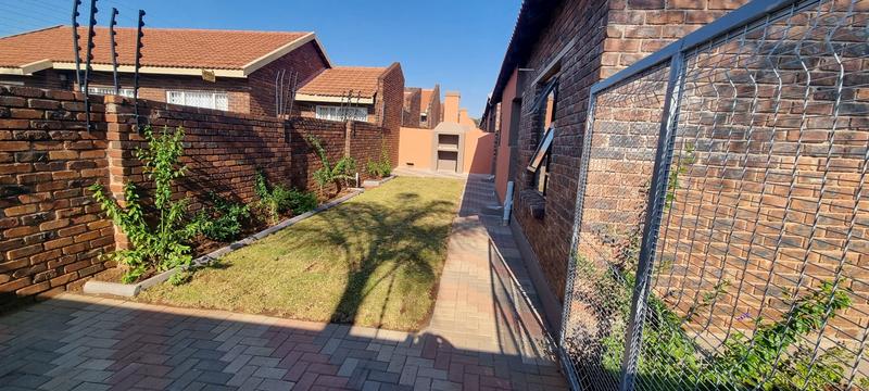 2 Bedroom Property for Sale in Bendor Limpopo