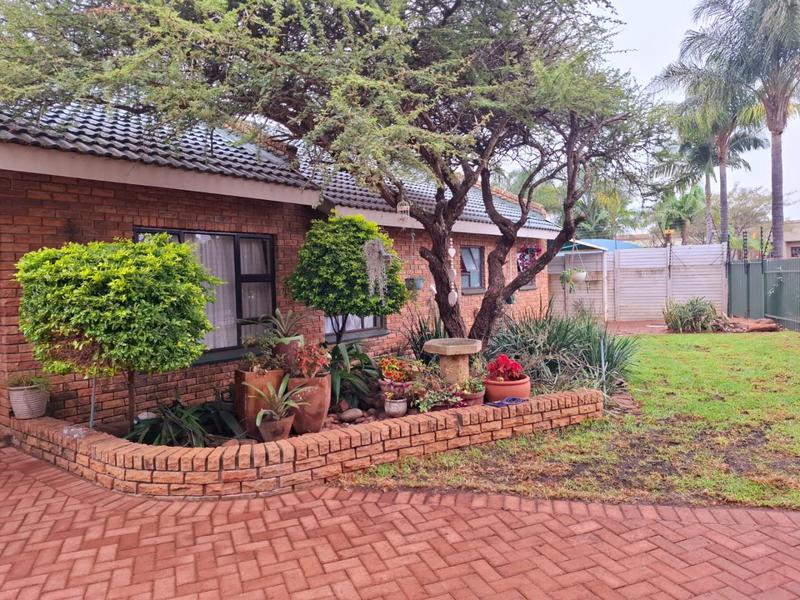 4 Bedroom Property for Sale in Silwerkruin Limpopo