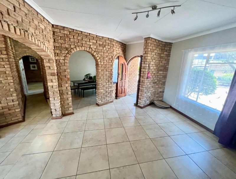 4 Bedroom Property for Sale in Silwerkruin Limpopo