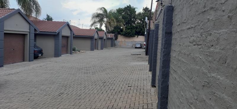 2 Bedroom Property for Sale in Polokwane Central Limpopo