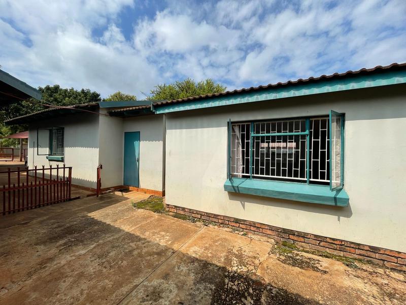 To Let 2 Bedroom Property for Rent in Mokopane Limpopo