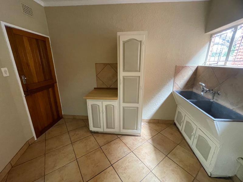 5 Bedroom Property for Sale in Chroompark Limpopo