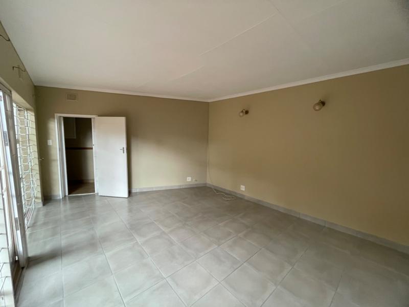 5 Bedroom Property for Sale in Chroompark Limpopo