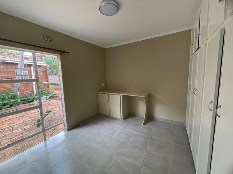 5 Bedroom Property for Sale in Chroompark Limpopo