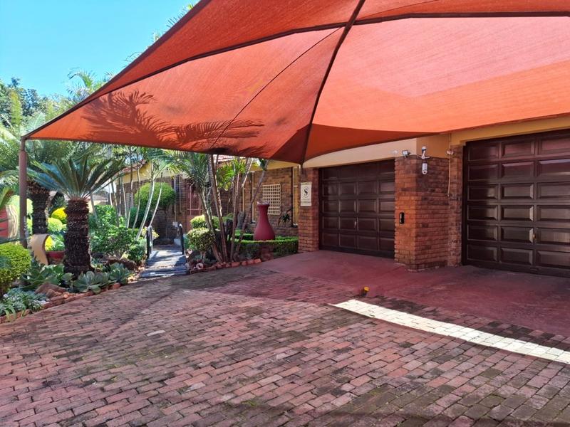 4 Bedroom Property for Sale in Fauna Park Limpopo