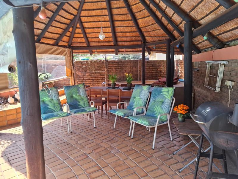 4 Bedroom Property for Sale in Fauna Park Limpopo